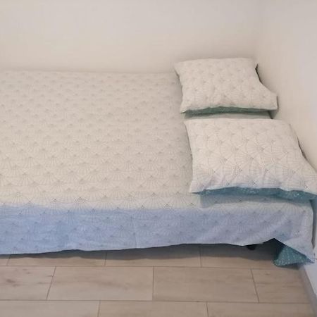 Superbe Logement Apartment Drancy Ngoại thất bức ảnh